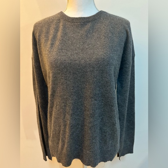 Zadig & Voltaire Cici Patch Cashmere Sweater L NWT Grey Lightening Bolt - Picture 6 of 16